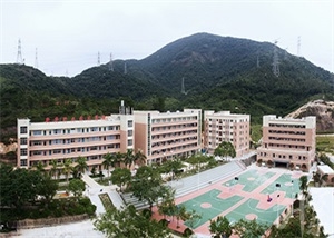 惠州市新華職業(yè)技術(shù)學校